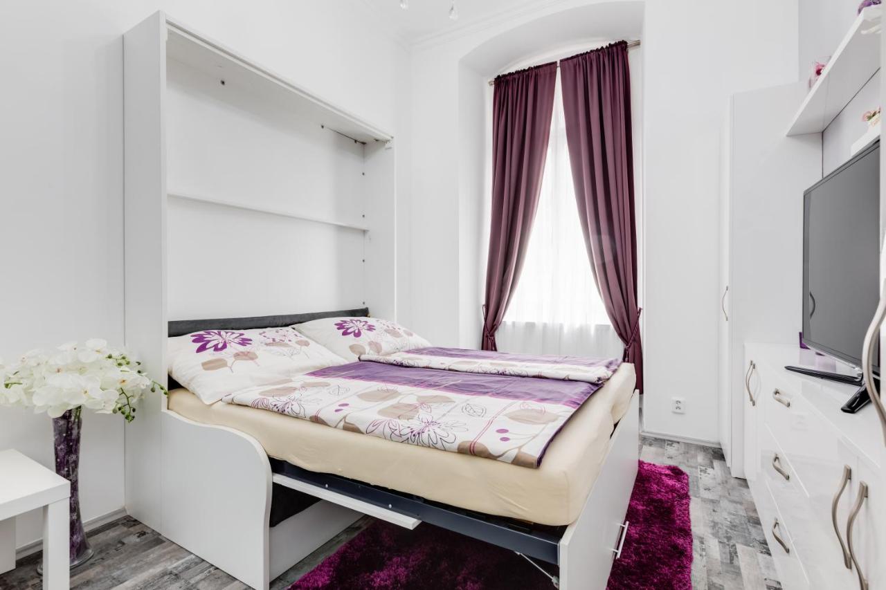 Apartmán Thunovská 10