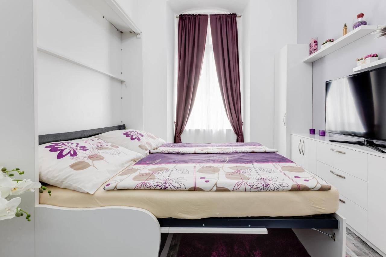 Thunovská 10 Apartmán Praha